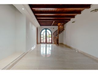 Foto 10 de SE VENDE CASA MANSION DE LUJO EN LAGOS DEL CAUJARAL