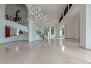 Foto 7 de SE VENDE CASA MANSION DE LUJO EN LAGOS DEL CAUJARAL