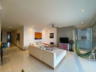 Apartamento frente al mar en el barrio Bellavista