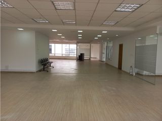 Foto 11 de Se vende o arrienda oficina Chicó Reservado-Bogotá