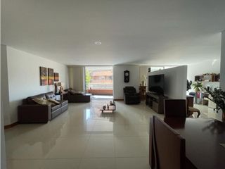 APARTAMENTO EN VENTA LAURELES