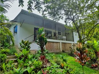 Foto 1 de Maat vende Casa Campestre, La Vega 2.200m2 $780Millones