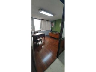 Foto 2 de Se vende o se arrienda oficina en el centro de Armenia Quindio