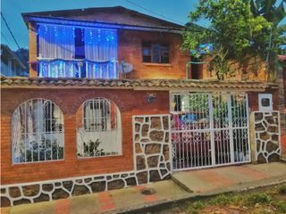 Foto 2 de Maat vende Casa urbana, San Francisco, 142m2 $700Millones