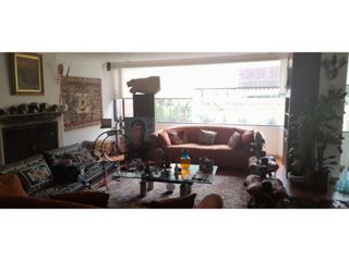 Foto 1 de Apartamento en Arriendo Rosales 180 m2