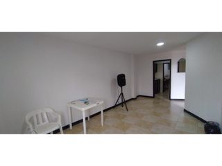 Foto 4 de SE VENDE O PERMUTA APARTAMENTO CENTRAL EN YOPAL