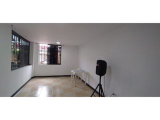 Foto 3 de SE VENDE O PERMUTA APARTAMENTO CENTRAL EN YOPAL