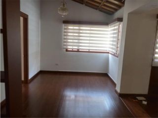 Foto 2 de Se arrienda casa en puente largo