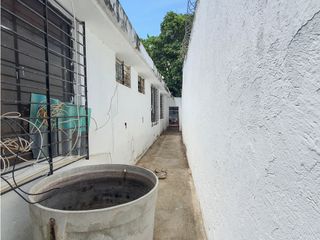 Arriendo Casa Amplia para Negocios  en Santa Marta