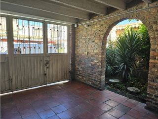 Foto 7 de VENDO CASA PARA REMODELAR EN CEDRITOS, USAQUEN, BOGOTA