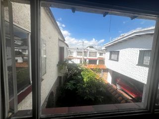 Foto 8 de VENDO CASA PARA REMODELAR EN CEDRITOS, USAQUEN, BOGOTA