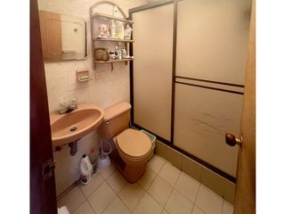 Foto 21 de VENDO CASA PARA REMODELAR EN CEDRITOS, USAQUEN, BOGOTA