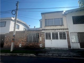 Foto 5 de VENDO CASA PARA REMODELAR EN CEDRITOS, USAQUEN, BOGOTA