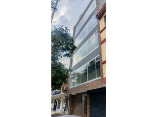 Edificio en venta de oficinas Medellín - Malibú - Alta mixtura (CV)
