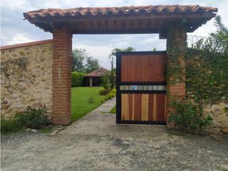 Santa Elena - Casa campestre en venta (a puerta cerrada)