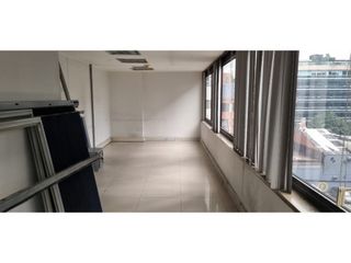 Foto 11 de VENTA/ARRIENDO OFICINA CHICO 375 Mts
