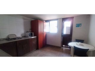 Foto 9 de Rento casa comercial en Santa Paula