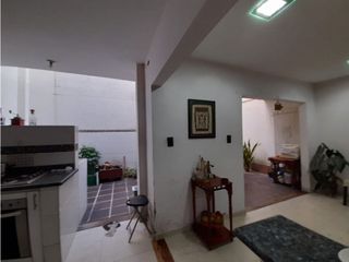 Barrio Altamira - Casa en venta