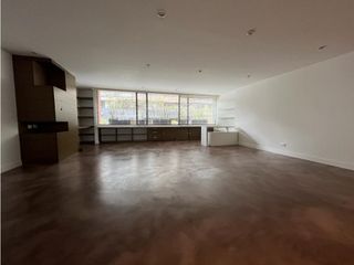 Foto 18 de Apartamento en venta ubicado en Rosales rea de 186 metros