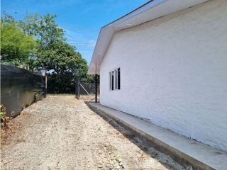 Se vende / permuta casa de campo Santa Elena El Cerrito Valle Colombia