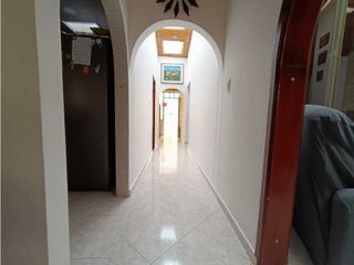 Foto 9 de Se vende Casa Amplia 