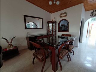 Foto 6 de Se vende Casa Amplia 