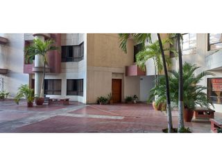 Foto 4 de En venta apartamento de 2 alcobas sin muebles en Bavaria-02