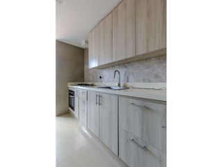 Foto 7 de SE VENDE APARTAMENTO EN LA ZONA DE ALTOS DE RIOMAR