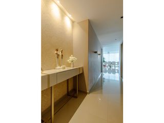 Foto 9 de SE VENDE APARTAMENTO EN LA ZONA DE ALTOS DE RIOMAR