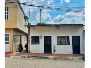 Maat vende Casa lote, barrio Jardin-Villeta 180m2 $130Millones