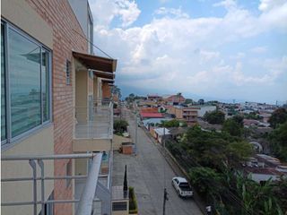 Apartamento Amplio en El Edificio Las Brisas-La Mesa Cundinamarca
