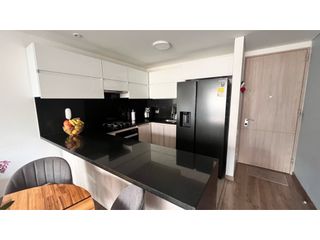 Foto 9 de Vendo apartamento con excelente ubicación