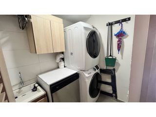 Foto 25 de Vendo apartamento con excelente ubicación
