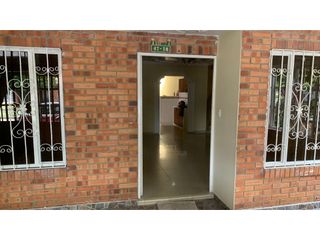Foto 2 de SE ARRIENDA CASA EN EL BARRIO SAN JORGE