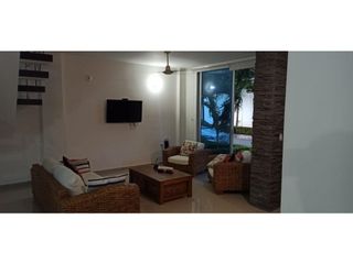 Foto 4 de VENDO CASA EN GIRARDOT  (Condominio Casa Loma Campestre)