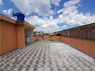 Barrio Las Mercedes - Apto con terraza en venta