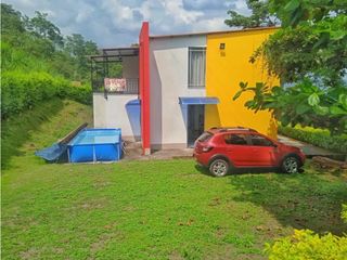 Foto 3 de Maat vende Casa Campestre, La Masata-Villeta 914m2 $550Millones