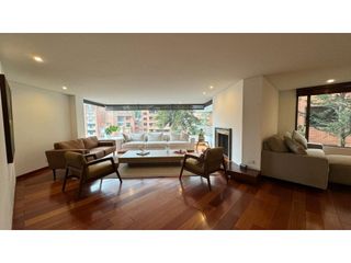 Foto 1 de VENDO APARTAMENTO SECTOR ROSALES DE BOGOTA
