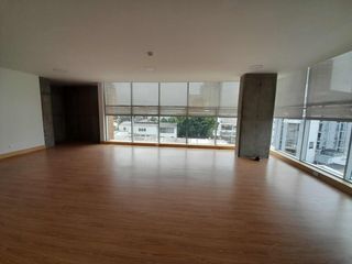 OFICINA EN ARRIENDO EN PALOGRANDE/MANIZALES