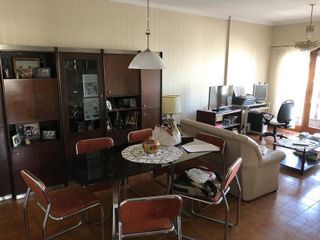 Departamento en venta - 3 Dormitorios 1 Baño - Cochera - 85Mts2 - Mar del Plata