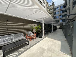 Departamento en Duplex con terraza y parrilla privada