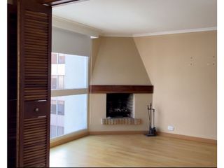 Foto 2 de Apartamento en venta en Usaquén, Santa Bárbara