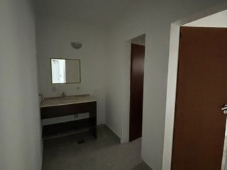 Departamento en alquiler de 1 dormitorio c/ cochera en Tandil