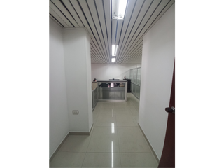 Foto 7 de OFICINA SECTOR CENTRO PISO 4 EDIFICIO MARTIN POMALA