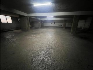 Foto 3 de VENTA- COCHERA CUBIERTA- BARRIO ALBERDI