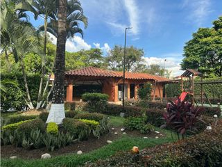 Foto 11 de CASA TRES NIVELES CONJUNTO RESIDENCIAL JARDIN DEL VIENTO