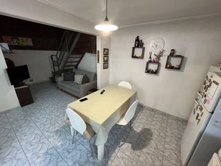 Departamento en venta - 2 Dormitorios 1 Baño - 86Mts2 - La Plata