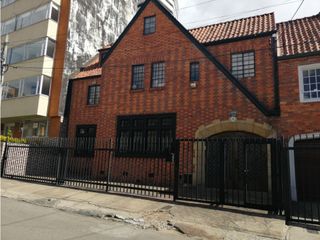 Vendo-Alquilo casa comercial, Chapinero, Bogotá.