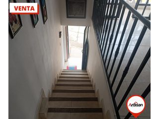 Foto 14 de CASA BIFAMILIAR DE DOS PISOS DE 125MTS