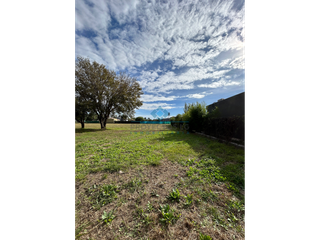 Foto 3 de VENTA-GRAN LOTE 1053M2-SINSACATE